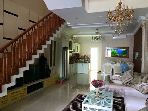 Cần bán gấp nhà đẹp đường 7m5 MT 3 tầng mê lệch Nguyễn Đăng Đạo,(LH chính chủ 0935709342)