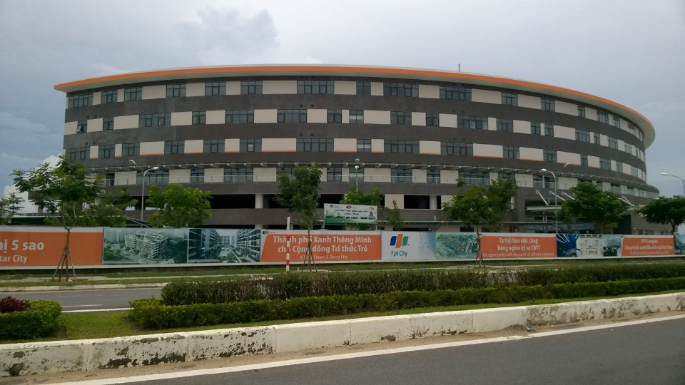 Nhà 2 tầng tại khu công nghệ cao FPT Complex Đà Nẵng, giá chỉ 1.3 tỷ/căn, cạnh sông Cổ Cò.