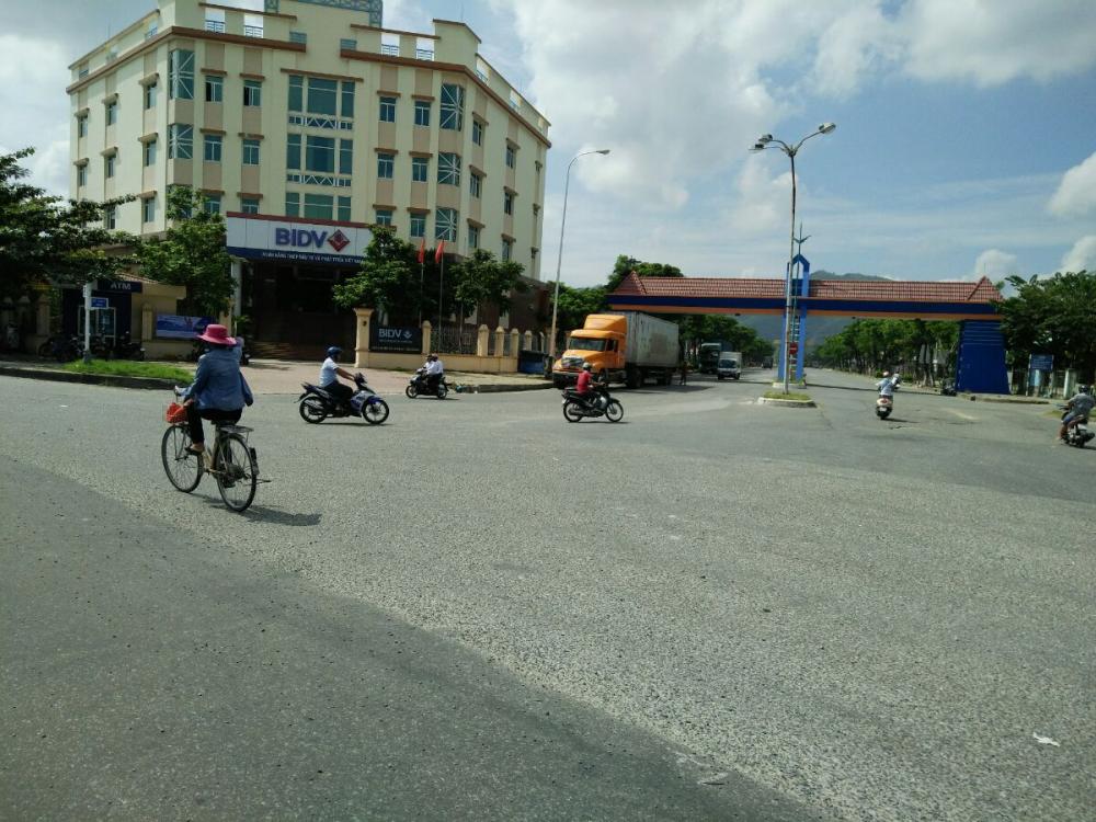 Bán đất đầu đường Phan Văn Định đối diện KCN Hòa Khánh