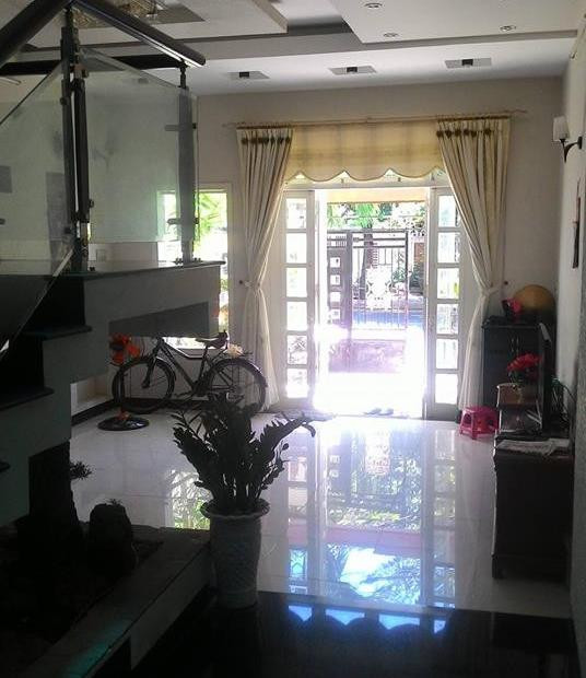 Bán nhà 2 mặt tiền đường Nguyễn Xuân Ôn, gần Lê Thanh Nghị, Hải Châu