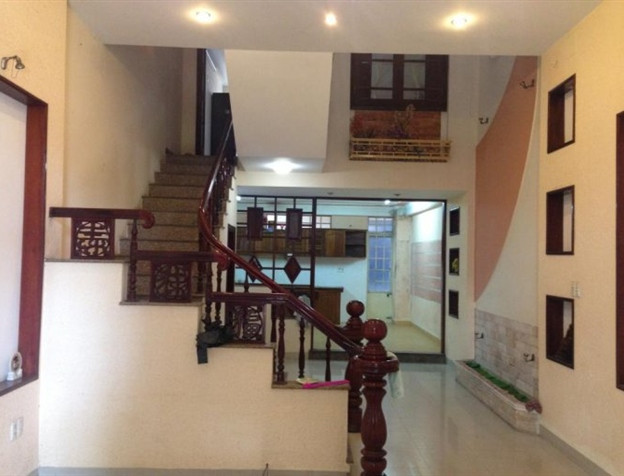 Bán nhà 2 mặt tiền đường Nguyễn Xuân Ôn, gần Lê Thanh Nghị, Hải Châu