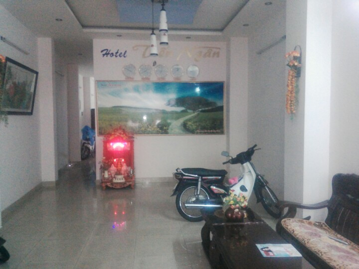 Bán khách sạn 1* tại số 417 Trưng Nữ Vương, ĐN. Gần ngã tư Nguyễn Hữu Thọ và Trưng Nữ Vương