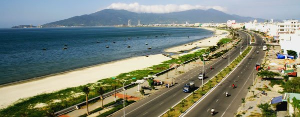Bán gấp nhiều lô đất đường Nguyễn Tất Thành - đối diện khu đô thị Sunrise Bay