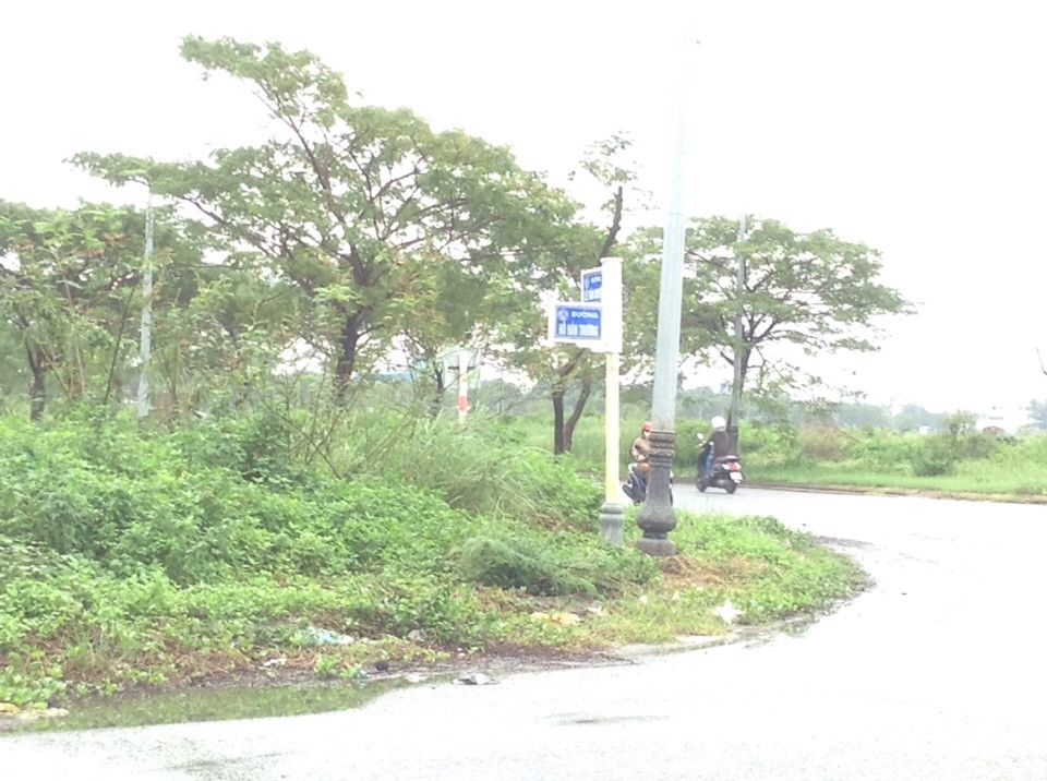 Cần bán lô đất góc 2 mt ngay sông Hàn đường Hồ Hán Thương và Bùi Dương Lịch