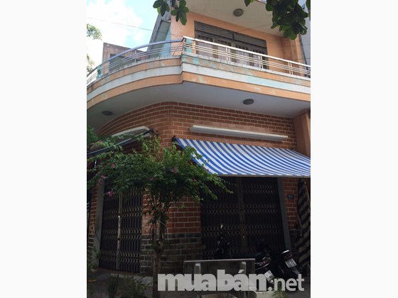 Bán quán cà phê - nhà 3 tầng 2 mặt tiền đường chính trước cổng trường FPT cạnh chợ Phú Lộc 