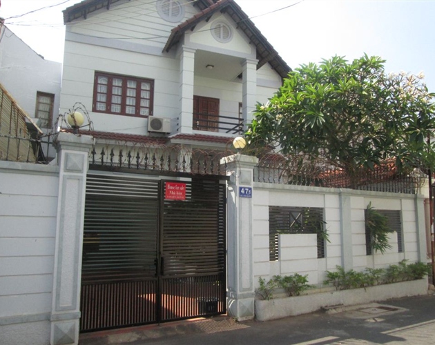 Bán nhà 2 tầng mặt tiền đường Đỗ Quang, quận Hải Châu, Đà Nẵng