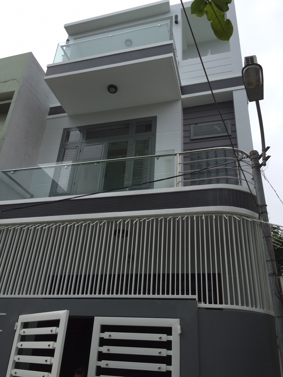 Bán nhà 3 mê 3 tầng – kiệt 5m – Ngô Thì Nhậm- Đà Nẵng