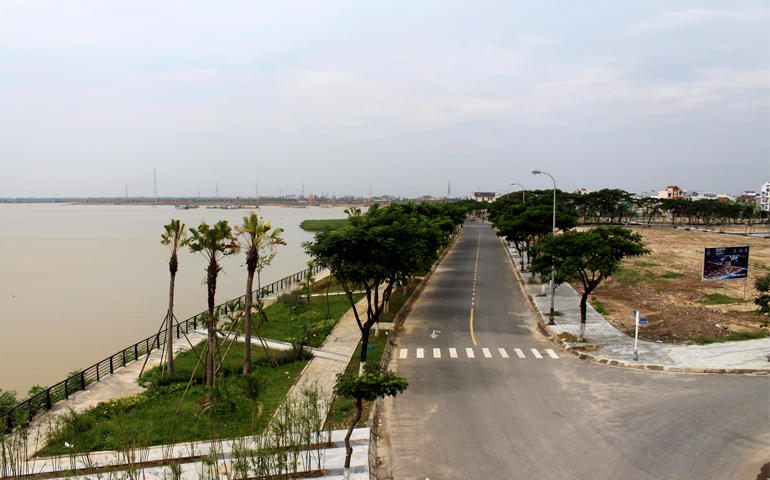 Định cư nước ngoài cần bán 2 lô biệt thự đường Thăng Long, ven sông Hàn, trung tâm Hải Châu