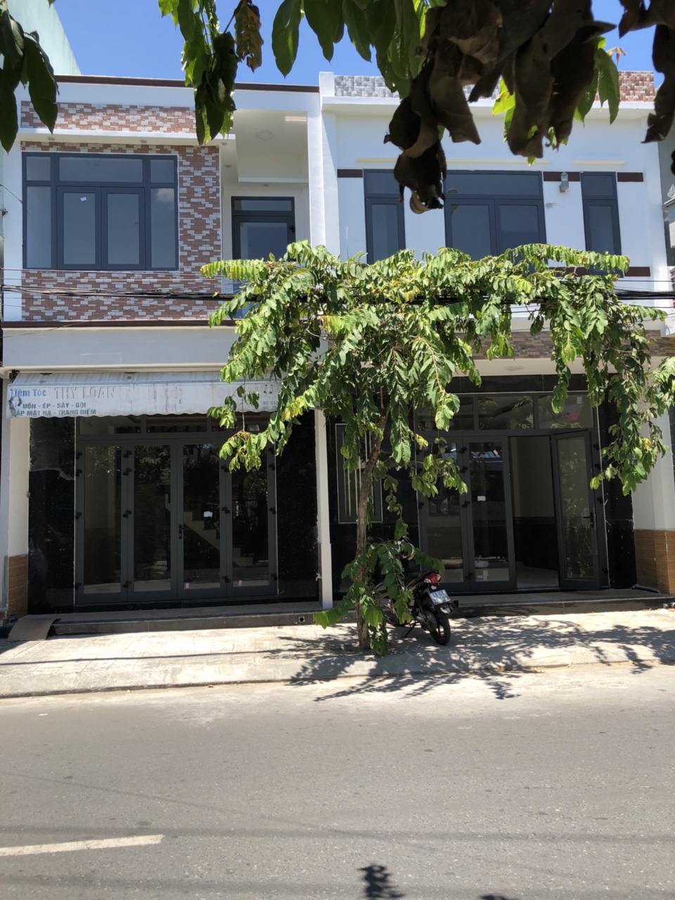 Bán nhà liền kề mặt tiền 20A, 20B Nguyễn Công Hoan, quận Cẩm Lệ TPĐN