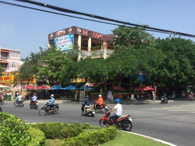 án nhà 2 mặt tiền đường Núi Thành & Duy Tân, vị trí cực đẹp, đang cho Cafe Mê Trang thuê LH 0919184728