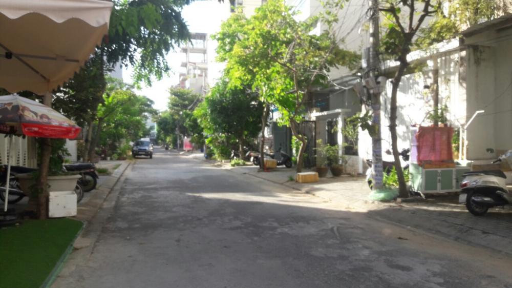 Bán nhà 2.5 tầng phố Hàn Nguyễn Xuân Khoát cách Phạm Văn Đồng 100m LH 0919184728