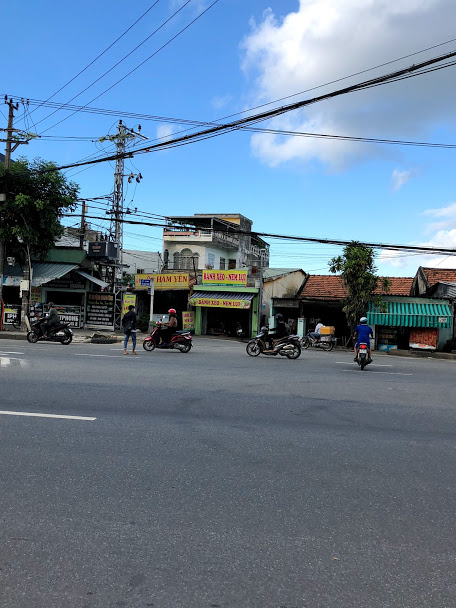Bán nhà mê trệt đúc mặt tiền đường Nguyễn Khuyến gần trường ĐH Sư Phạm, LH: 0794547939
