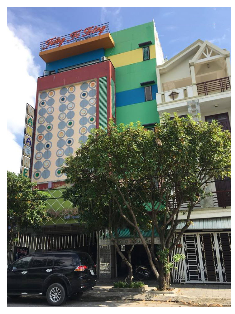 Bán nhà MT Huỳnh Tấn Phát, đang kinh doanh dịch vụ Karaoke, 200m2, 5 tầng, 19 phòng. 0901.124.188