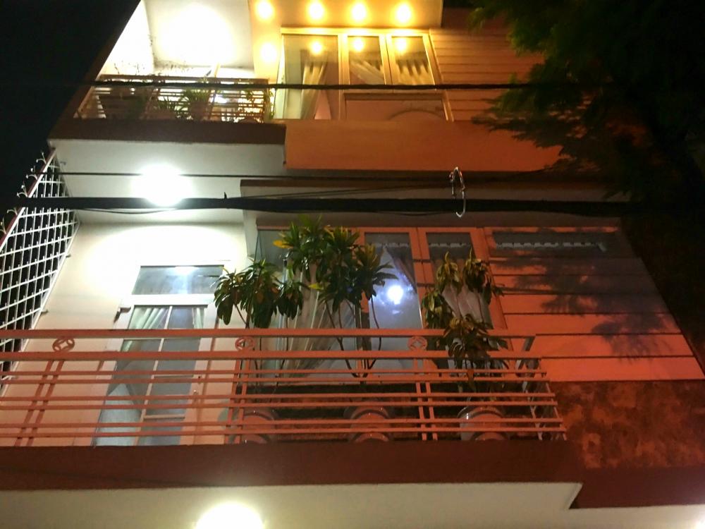 Nhà 3 tầng kiên cố, mặt tiền gần 7m, đường Lý Tự Trọng, Hải Châu, Đà Nẵng