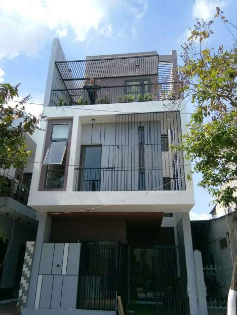 Bán nhà siêu đẹp 3 tầng mặt tiền Nguyễn Phước Nguyên, Thanh Khê