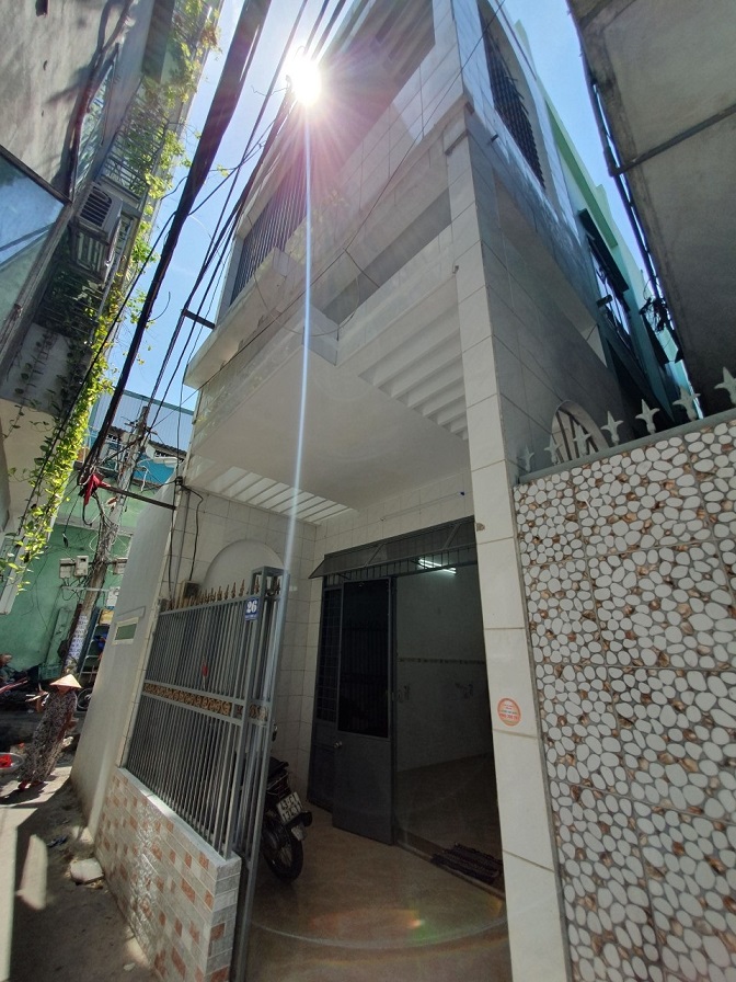 Bán nhà 2,5 tầng kiệt Cù Chính Lan, Đà Nẵng