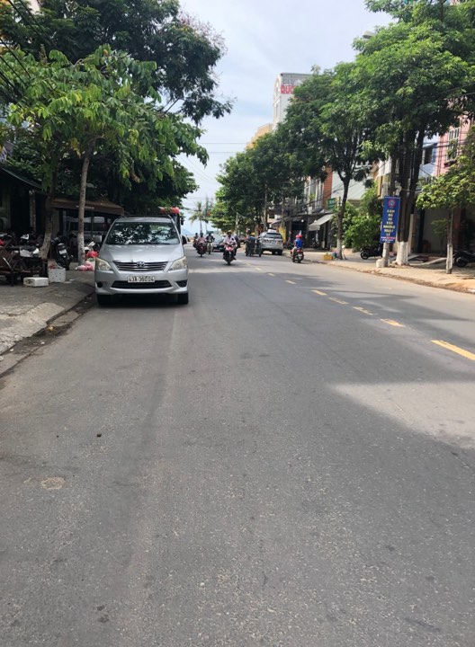 Bán nhà mặt phố tại Đường Hà Huy Tập, Phường Xuân Hà, Thanh Khê, Đà Nẵng diện tích 98m2  giá 11.5 Tỷ