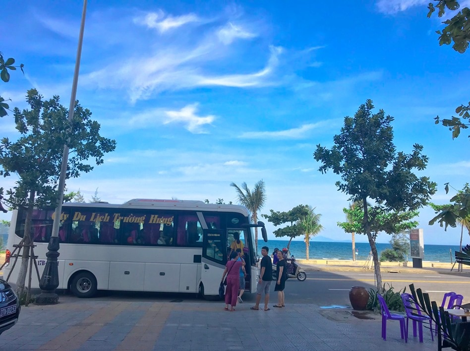 Bán khách sạn 3 sao mới, 52 phòng mặt biển Võ Nguyên Giáp, Sơn Trà, Đà Nẵng
