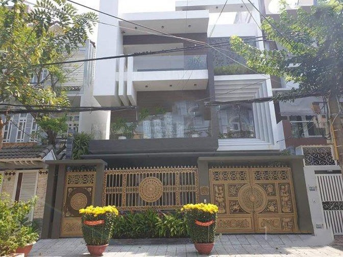 Chào bán căn biệt thự đẹp đường Phạm Phú Tiết, Khuê Trung, Cẩm Lệ, 195m2,3 tầng, 5PN, giá 22 tỷ