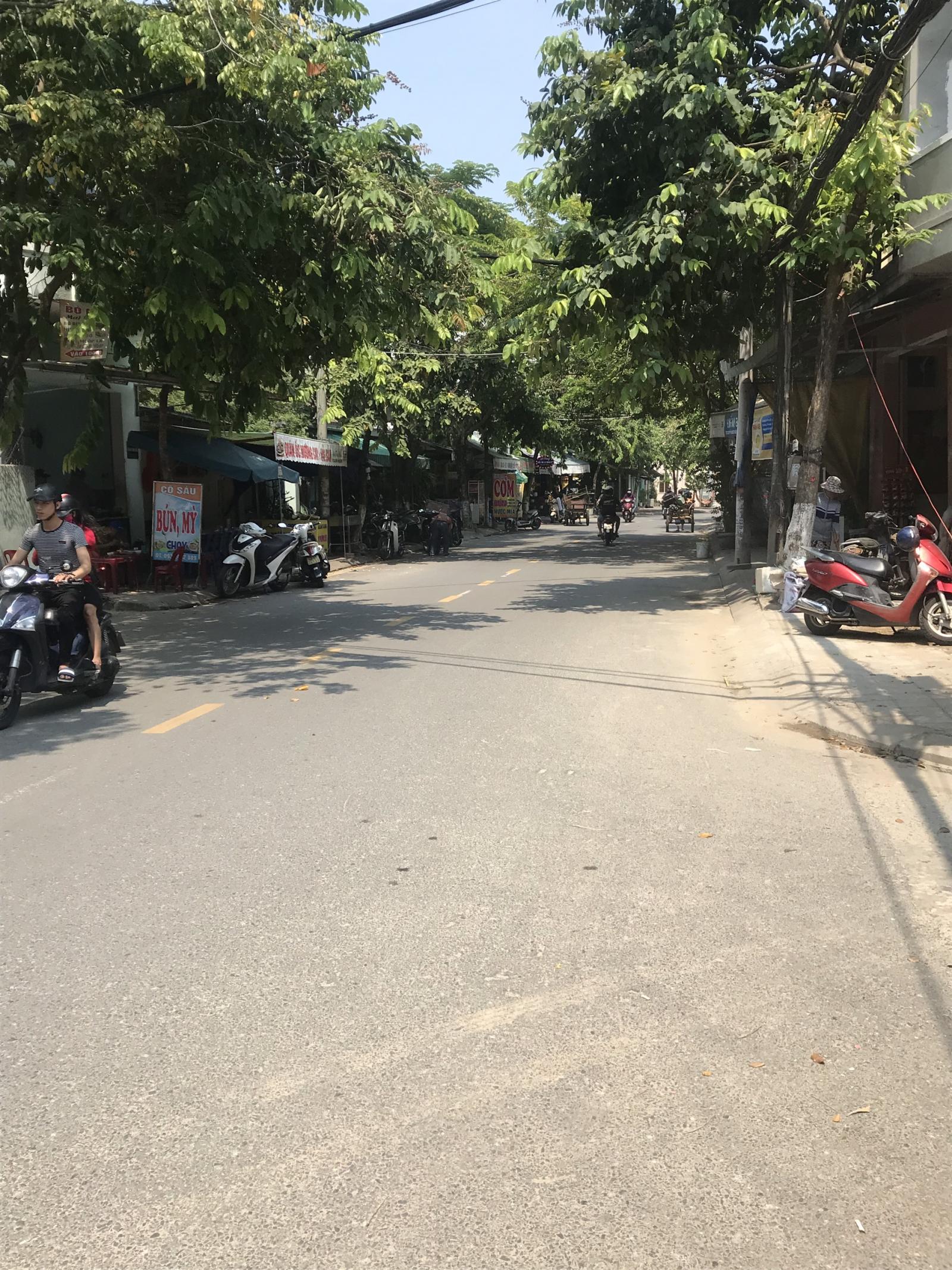 Bán nhà Nguyễn Phước Nguyên - ngay đoạn chợ Thảm Len