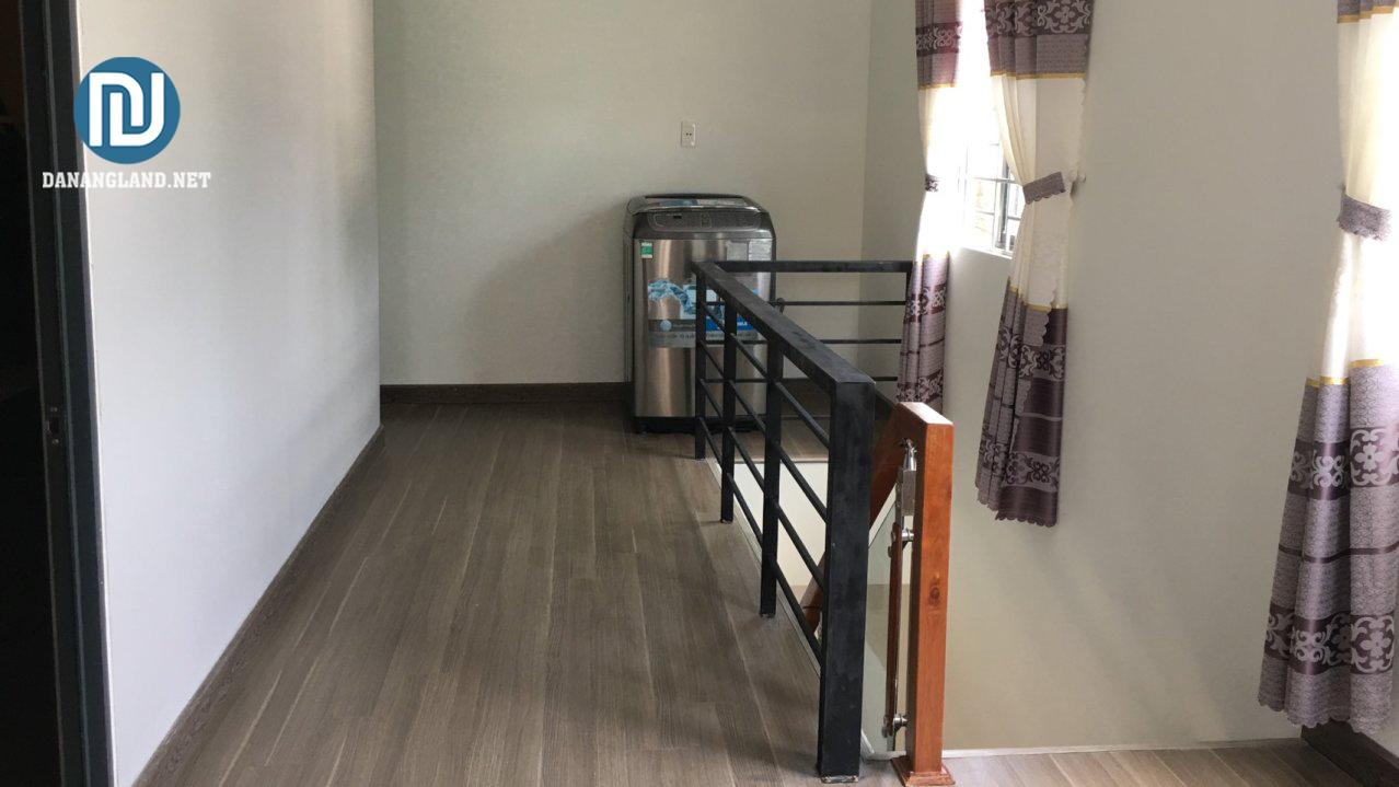 Bán nhà 2 kiệt 2.5m Ông Ích Khiêm, diện ích rộng mà giá quá rẻ.... Full nội thất siêu mới