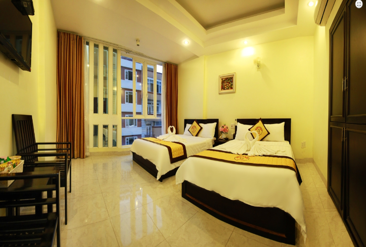 Bán khách sạn 6 tầng, 21 phòng đường Hà Bổng, Sơn Trà, Đà Nẵng.