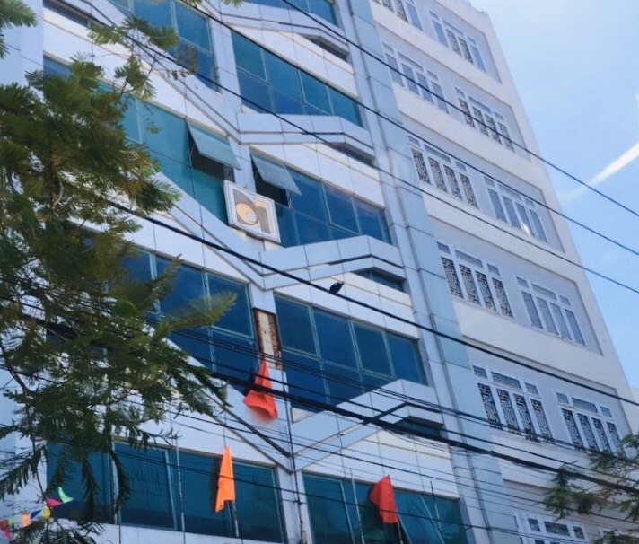 Bán tòa nhà 3660m2 MT Phan Đăng Lưu; Có thang máy| Giá 70 tỷ