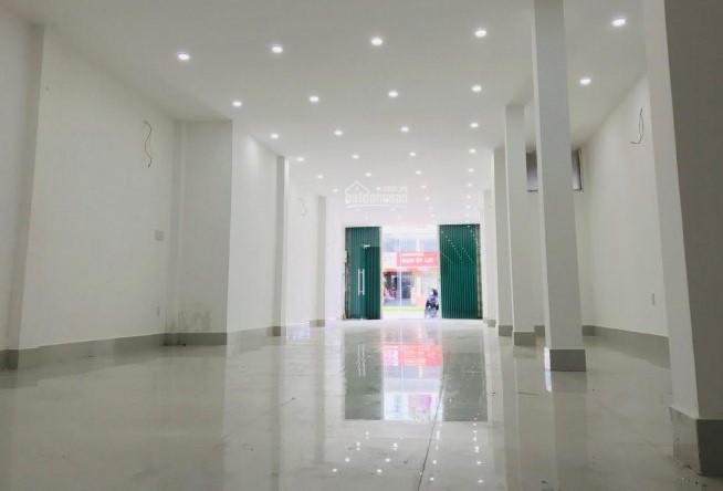 Bán nhà 3 tầng mặt tiền Điện Biên Phủ, DT: 125m2 giá 18 tỷ TL