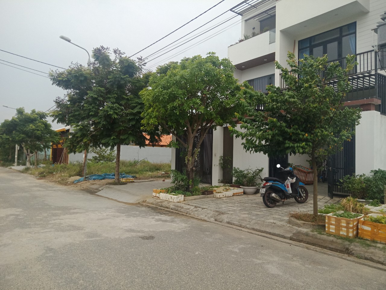 Cần bán lô đất đường Nước Mặn 6, Nam Việt Á, giá rẻ chỉ 4 tỷ. LH ngay 084.906.8093