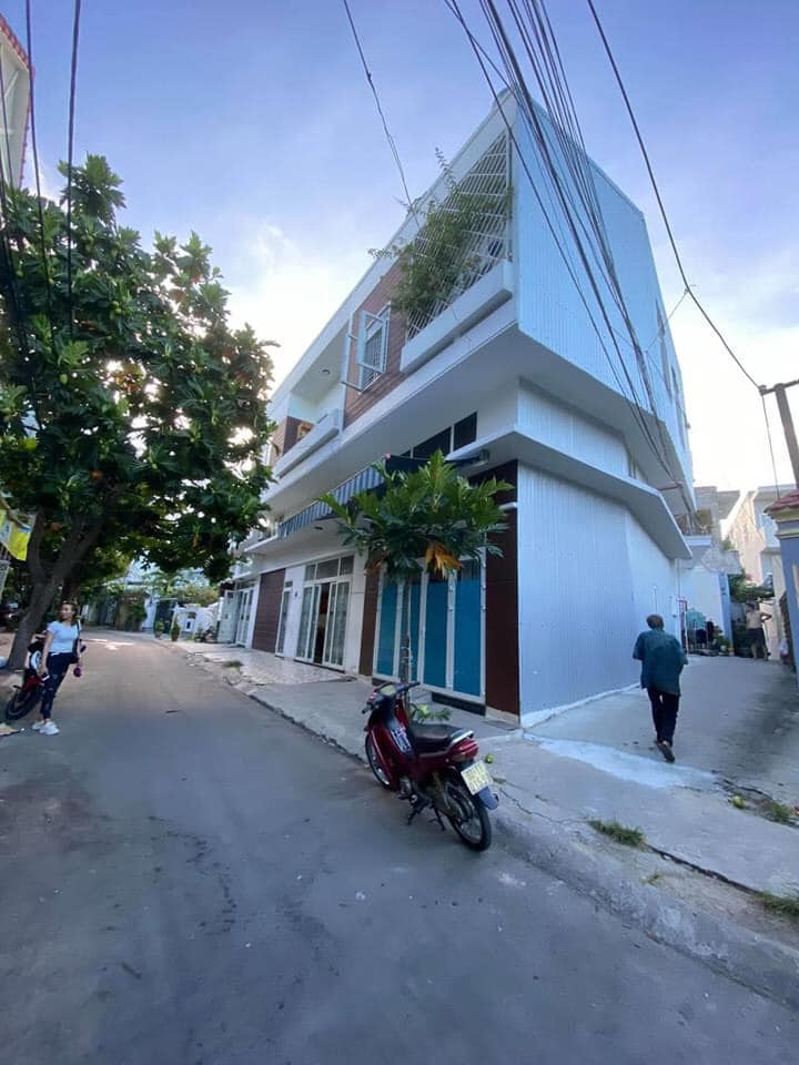 Bán nhà 3 tầng hai mặt đường oto Phạm Nhữ Tăng