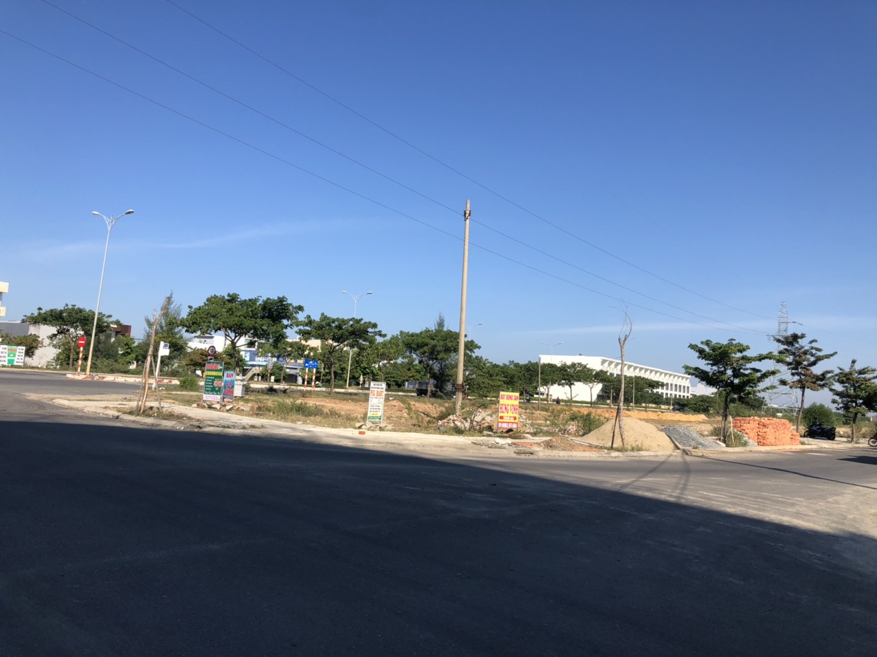 💥💥💥BÁN LÔ ĐẤT MT 7m5 VEN SÔNG HOÀ XUÂN. CHỈ SÓT LẠI 1 LÔ DUY NHẤT Giá 23TR/M. 