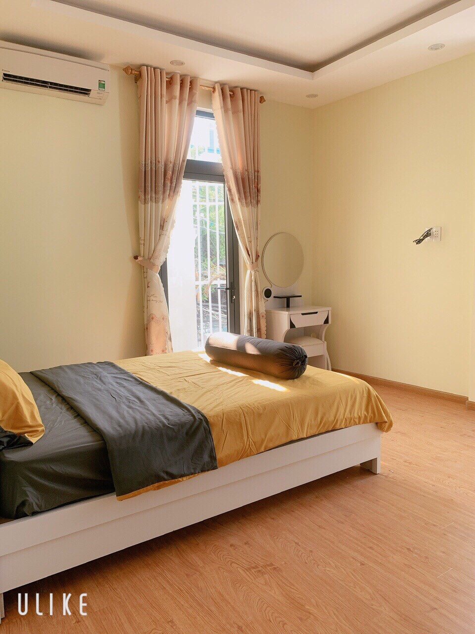 Cần bán căn nhà 3 mê 3 tầng, trên có lợp tôn chống nhiệt, mặt tiền đường Hải Phòng,ĐNẵng.LH 0905220042