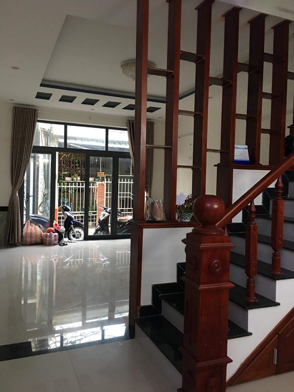 Bán nhà 3 tầng 3 mê kiệt ô tô 5m Cù Chính Lan, Đà Nẵng