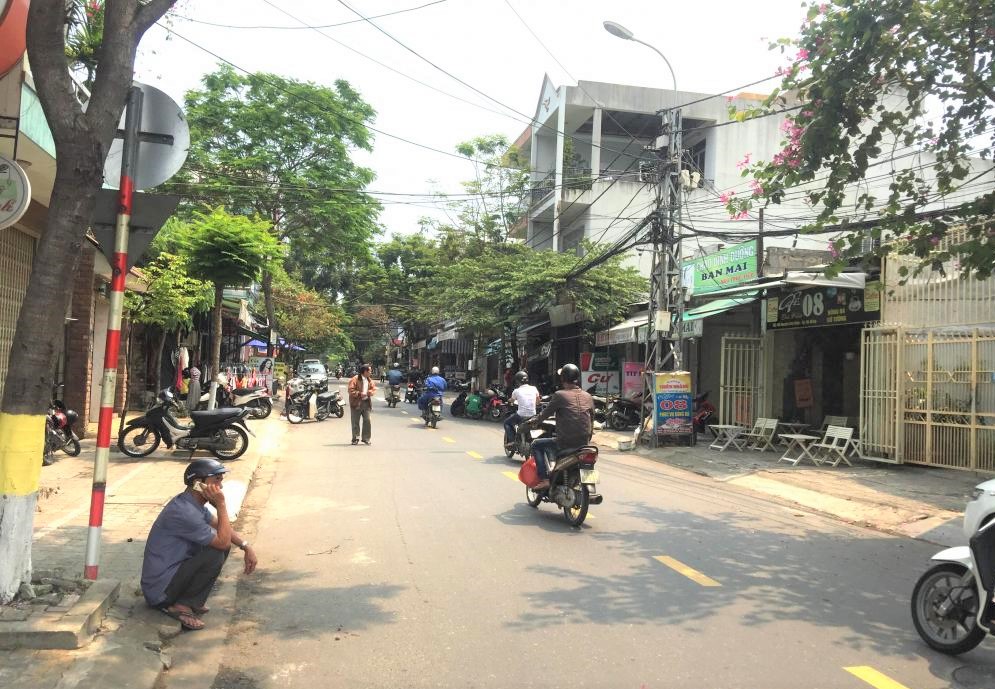 Bán đất tặng nhà gác lửng vị trí đắc địa kinh doanh sầm uất mặt tiền Nguyễn Duy Hiệu trung tâm quận Sơn Trà