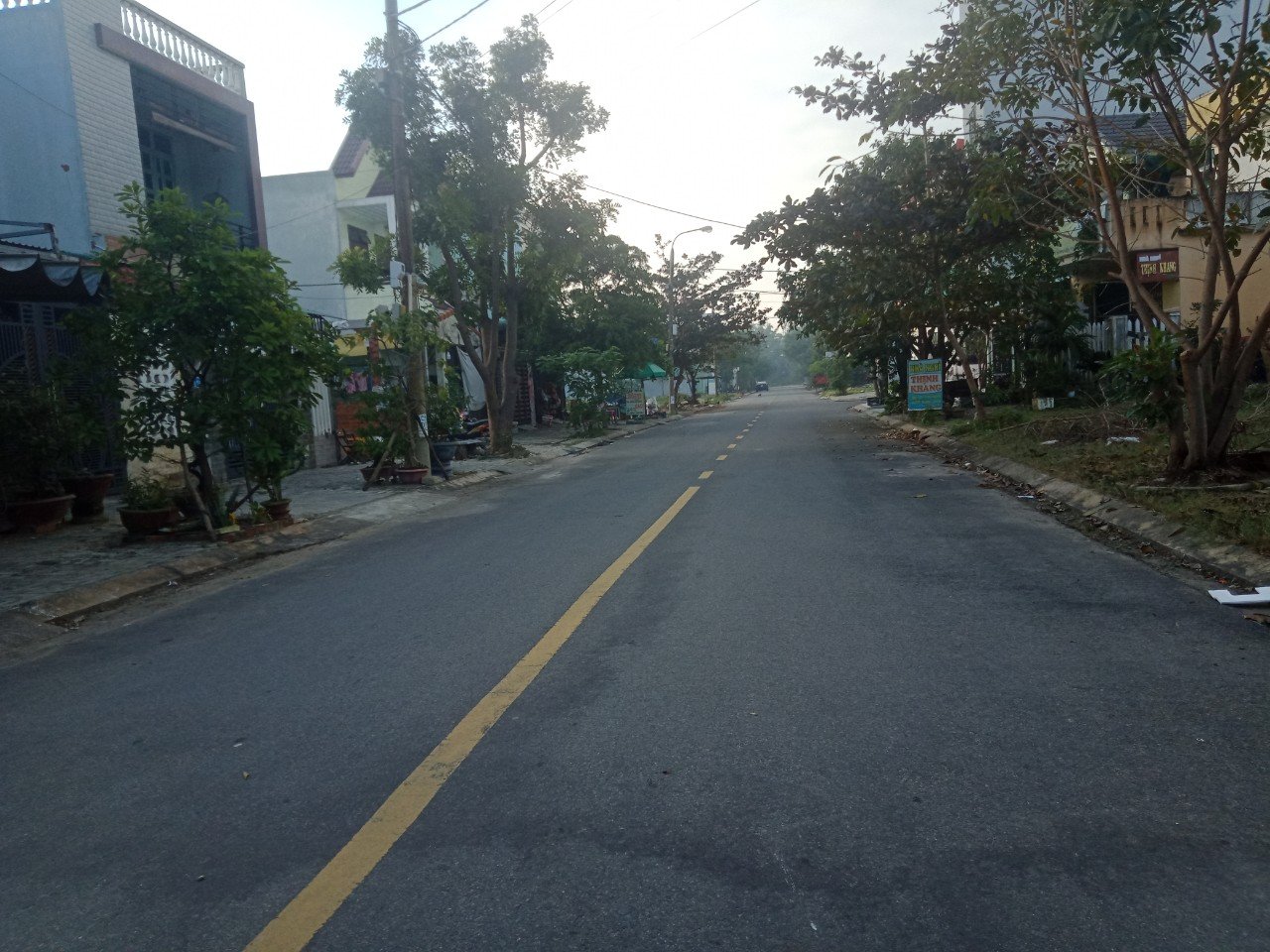 Bán nhanh lô đất MT đường Hoàng Bật Đạt, ngay làng đại học Đà Nẵng.