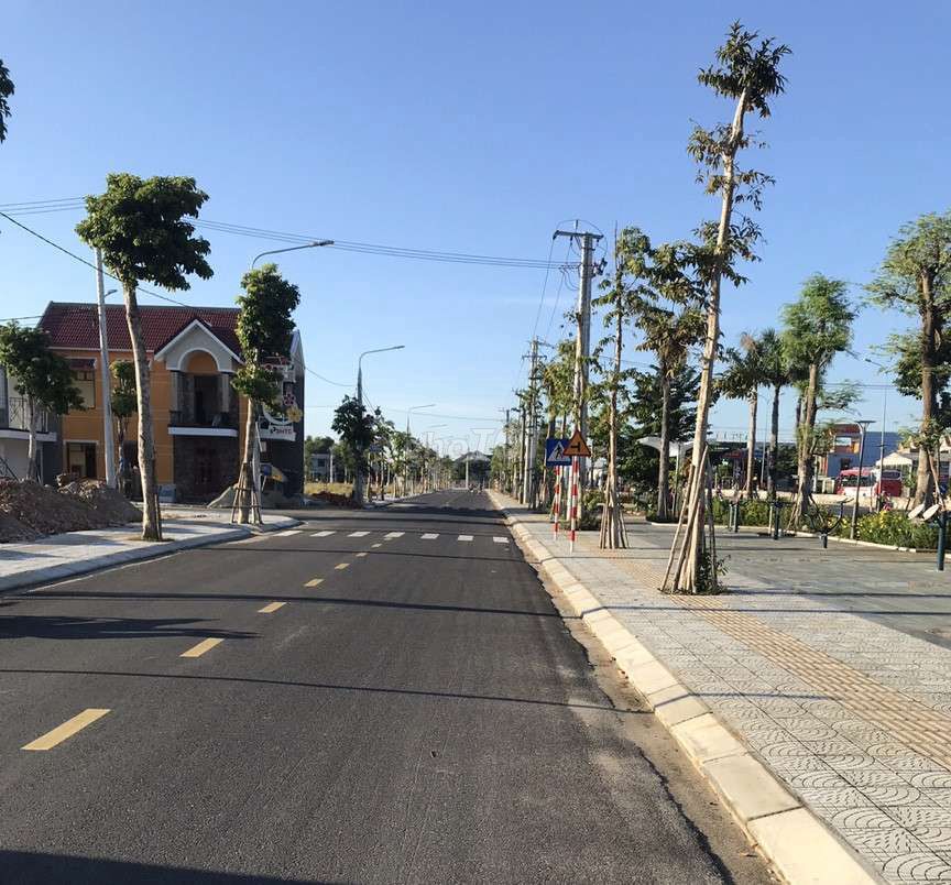 Đất chính chủ cần chuyển nhượng quyền sử dụng ngay quốc lộ 1A gần Bx Đà Nẵng