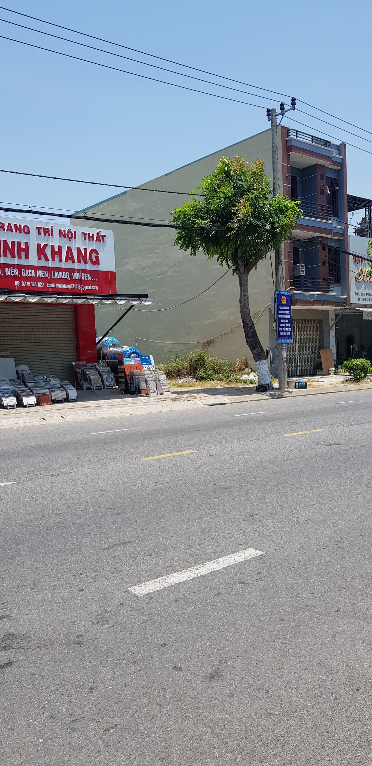 Bán nhà mặt tiền đường 15m Phạm Hùng , gần đại lý xe ô tô Huyndai Đà Nẵng lh 0822727789