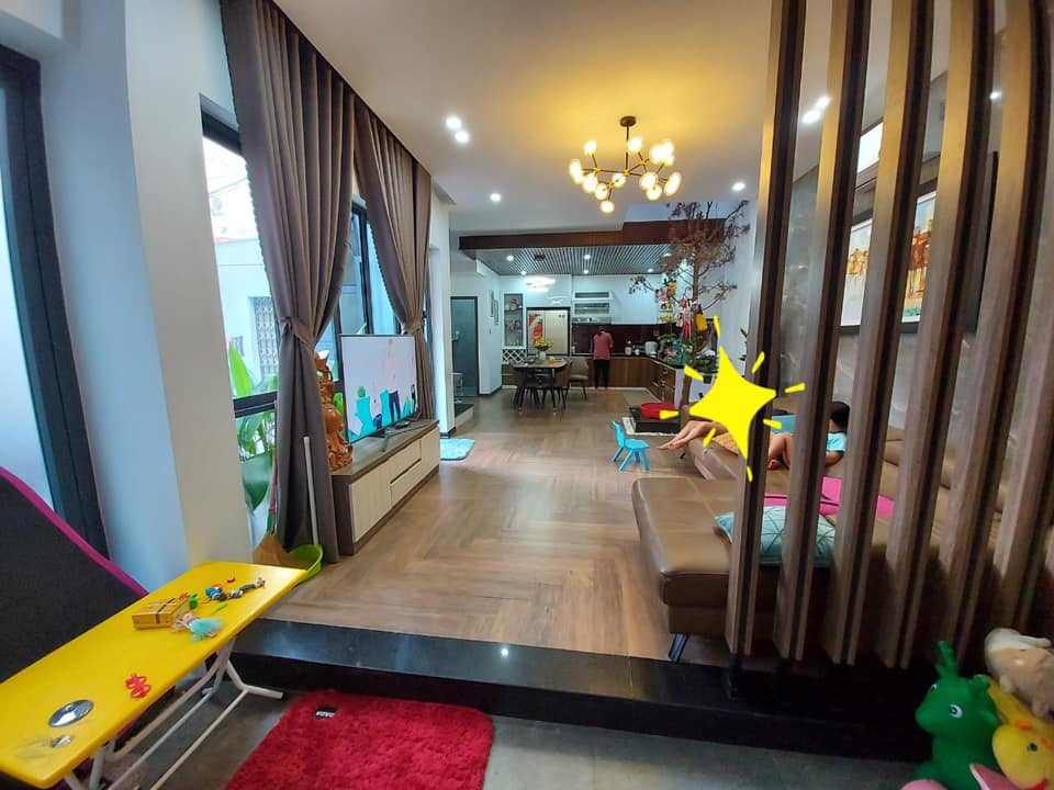 **bán căn nhà đẹp 3 tầng Nguyễn Chí Thanh,trung tâm thành phố -diện tích 56m2. giá đầu tư.