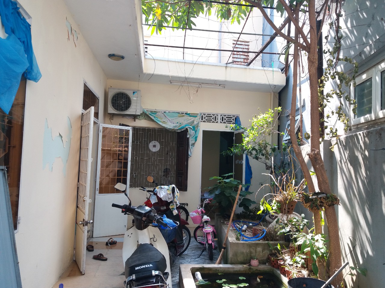 Bán nhà kiệt đường Núi Thành, Đà Nẵng, gần đường 2/9.
