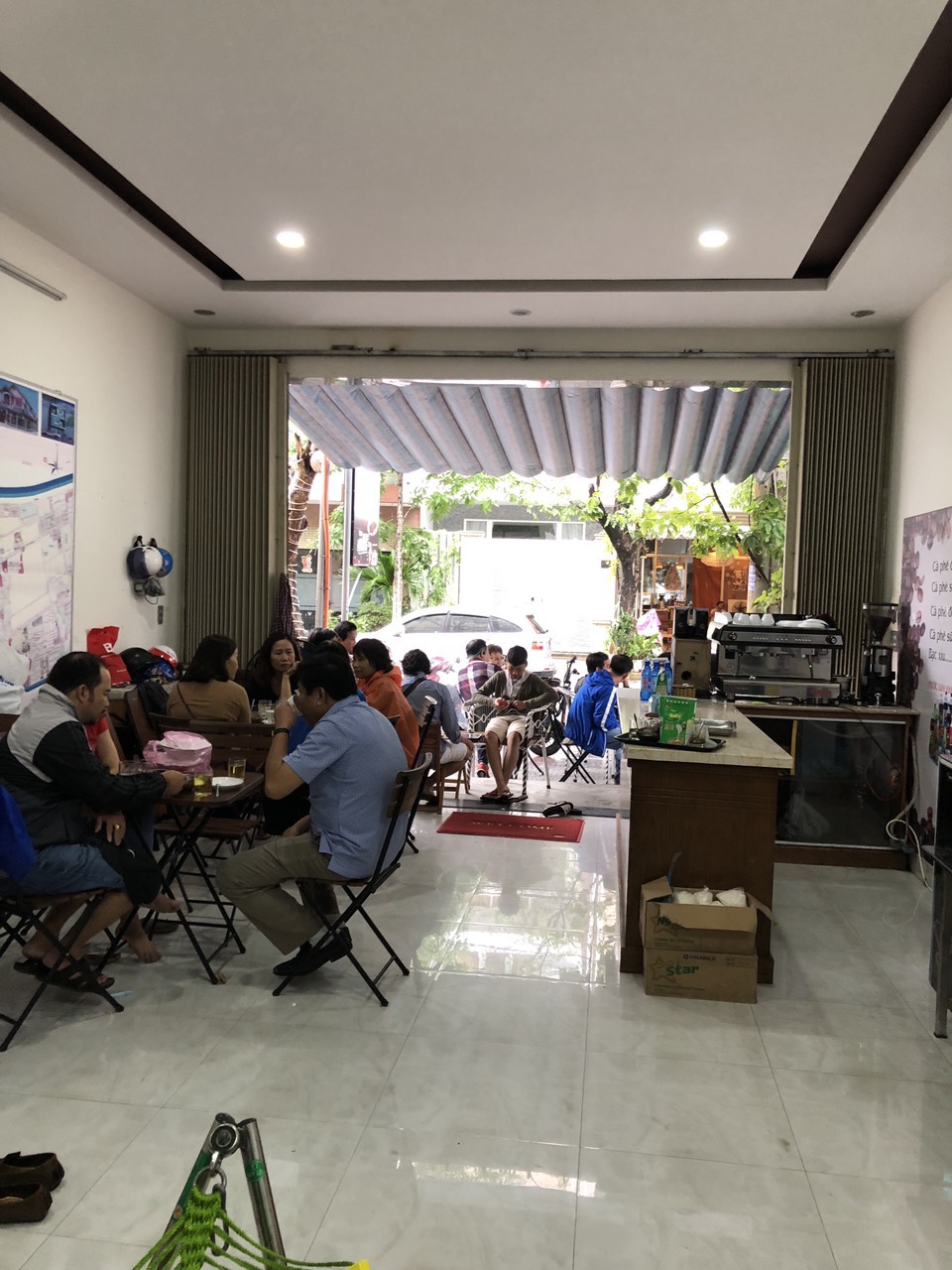chính chủ cần bán căn nhà 3 tầng mặt tiền đường Dương Đình Nghệ, phường An Hải Bắc, quận Sơn Trà, Tp. Đà Nẵng