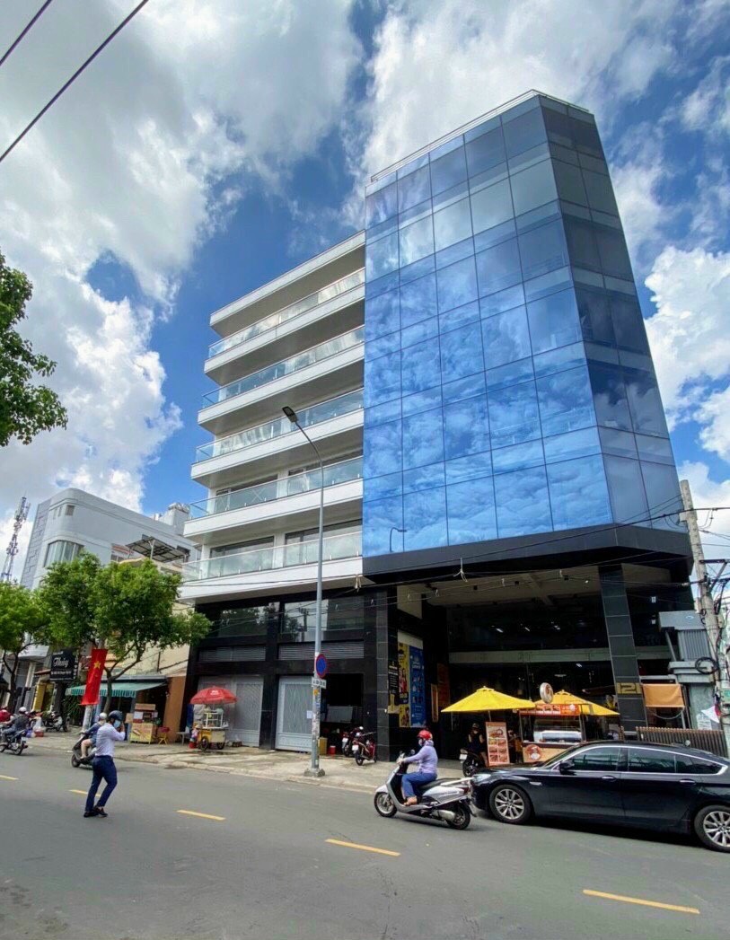 Bán nhà phố 3 tầng mặt tiền đường Nguyễn Hữu Thọ , quận Cẩm Lệ, giá tốt!