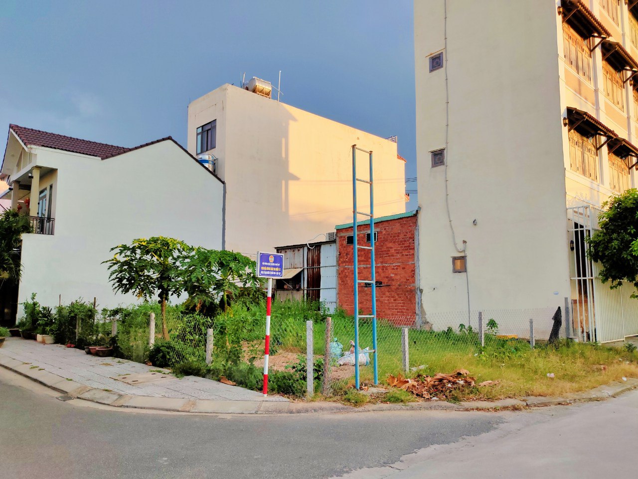 Cần bán đất 2 mặt tiền 185m2 Đa Mặn Đông 3 vs Đa Mặn Đông 4 , Khuê Mỹ , Ngũ Hành Sơn-10.5T-