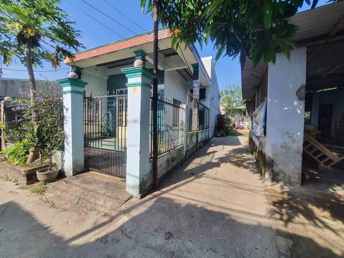 Bán nhà riêng tại Đường Nguyễn Lương Bằng, Phường Hòa Khánh Bắc, Liên Chiểu, Đà Nẵng diện tích 120m2  giá 2.3 Tỷ