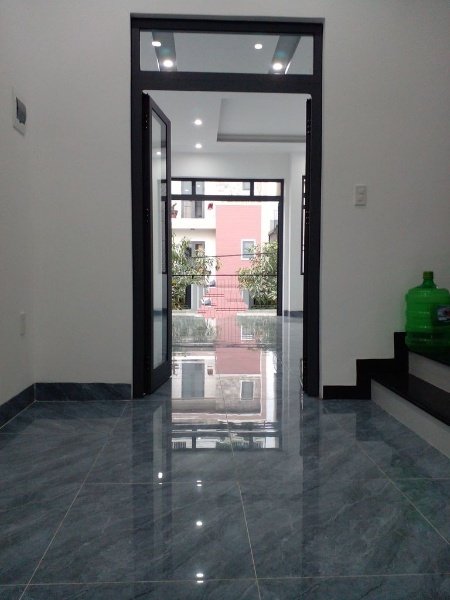 Bán nhà 3 Tầng mặt tiền đường Nguyễn Huy Tự, Hòa Minh. DT: 76 m2. GIÁ: 4.38 tỷ