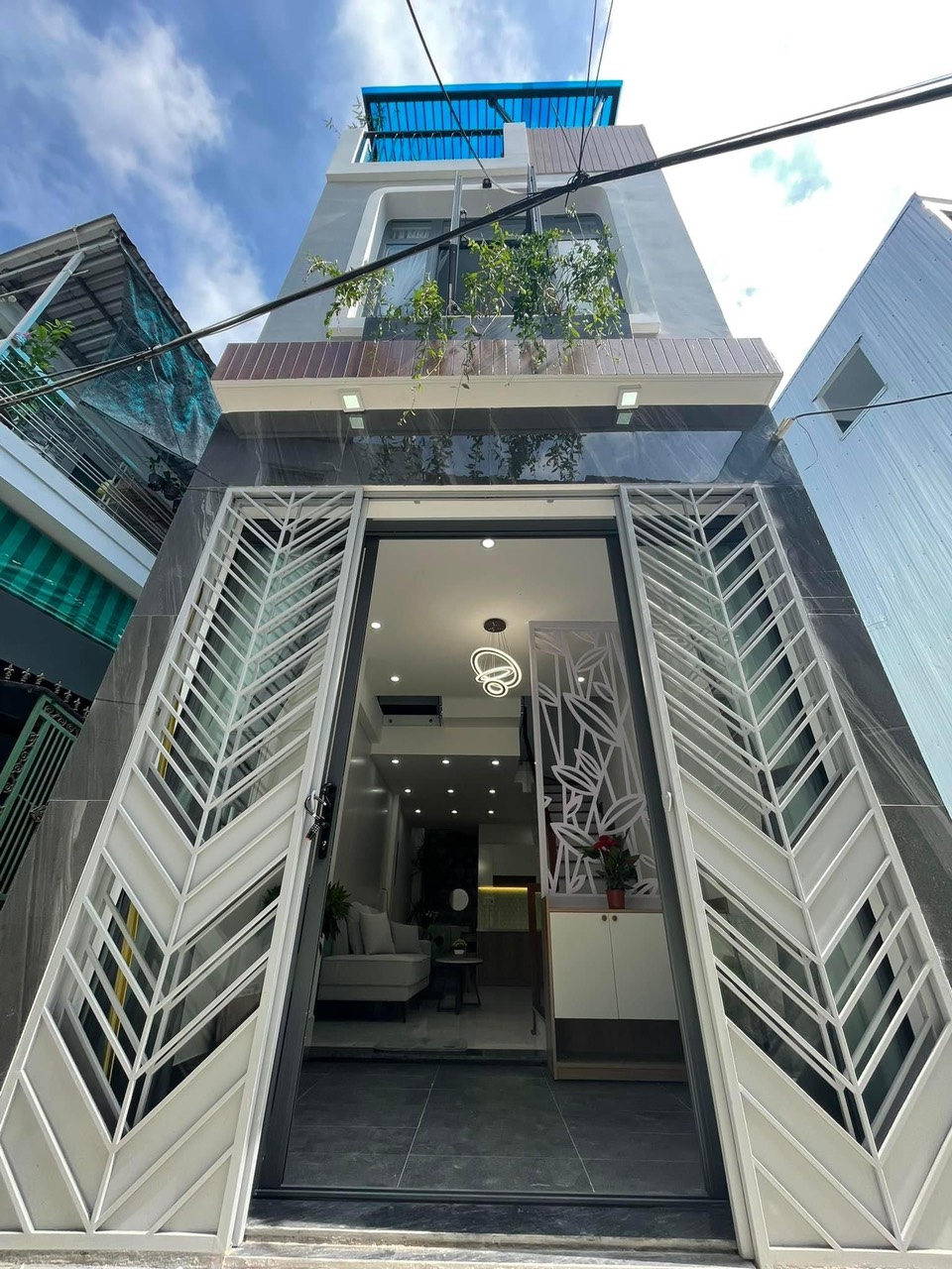 Bán nhà riêng tại Đường Phạm Nhữ Tăng, Phường Hòa Khê, Thanh Khê, Đà Nẵng diện tích 34m2  giá 2.45 Tỷ