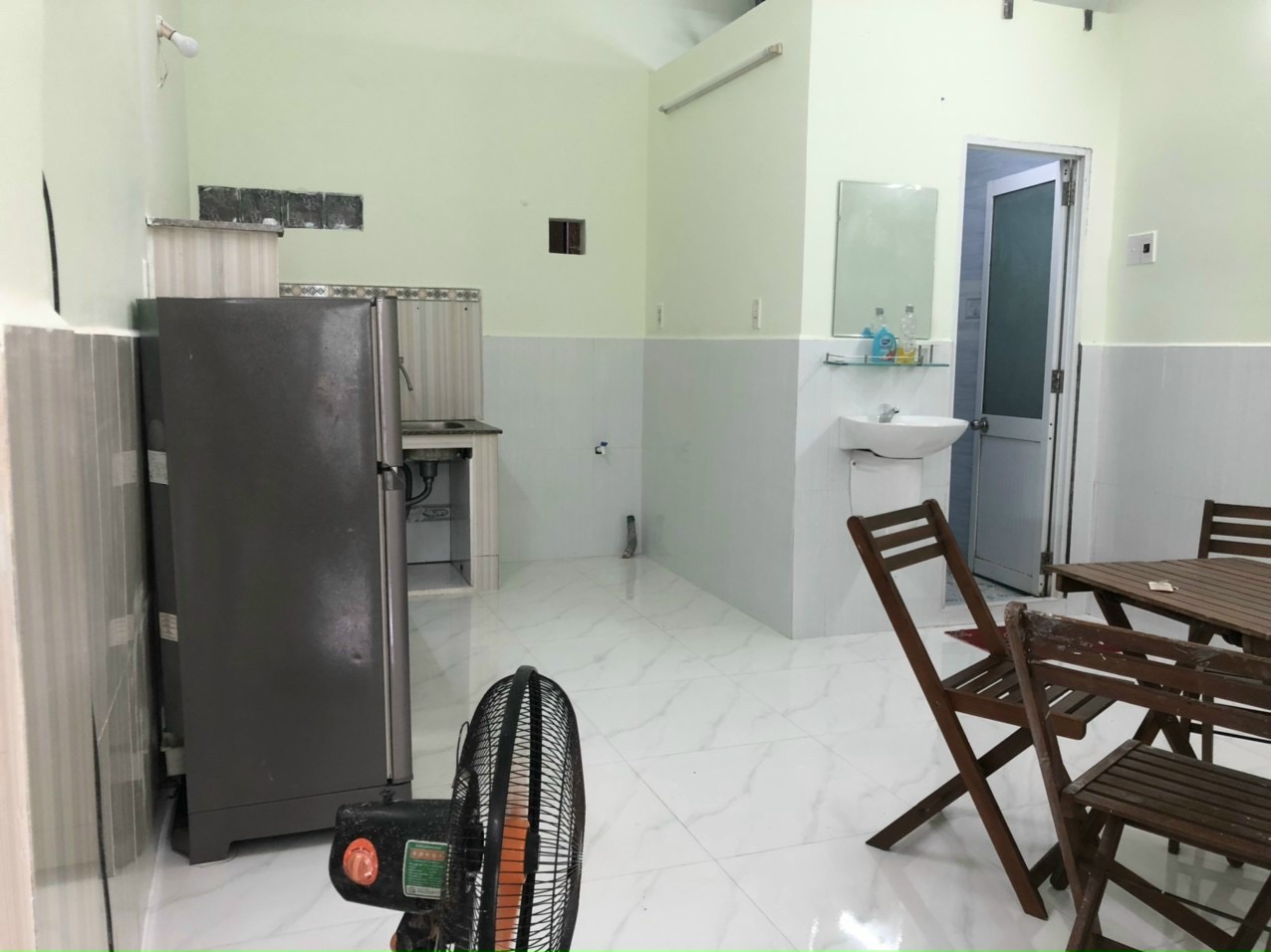 Bán Nhà mê lững đúc kiệt ô tô Nguyễn Đình Tứ - Hoà An - Cẩm Lệ