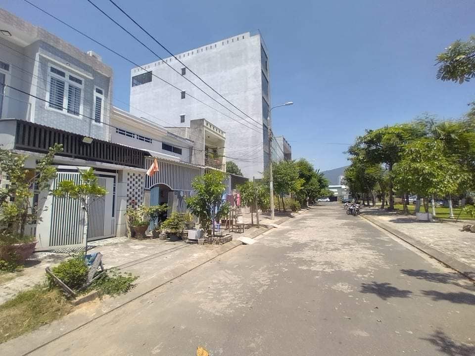 Bán nhà riêng tại Đường Cổ Mân 8, Phường Mân Thái, Sơn Trà, Đà Nẵng diện tích 90m2 giá 4.5 Tỷ