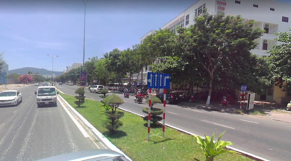 Bán nhà 4 tầng đường Nguyễn Tất Thành - Đối diện khu Đa Phước - Giá 15 tỷ
