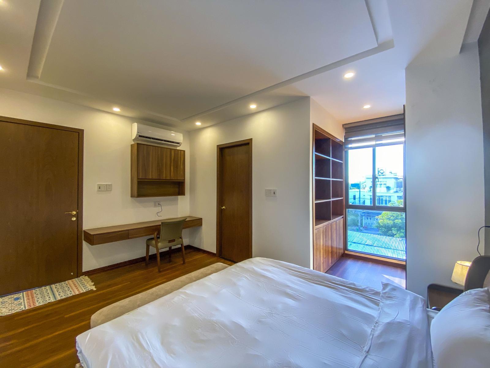 Bán toàn căn hộ 5 tầng kiệt 6m thu nhập cao đường Lý Tự Trọng, Thanh Bình, Hải Châu.