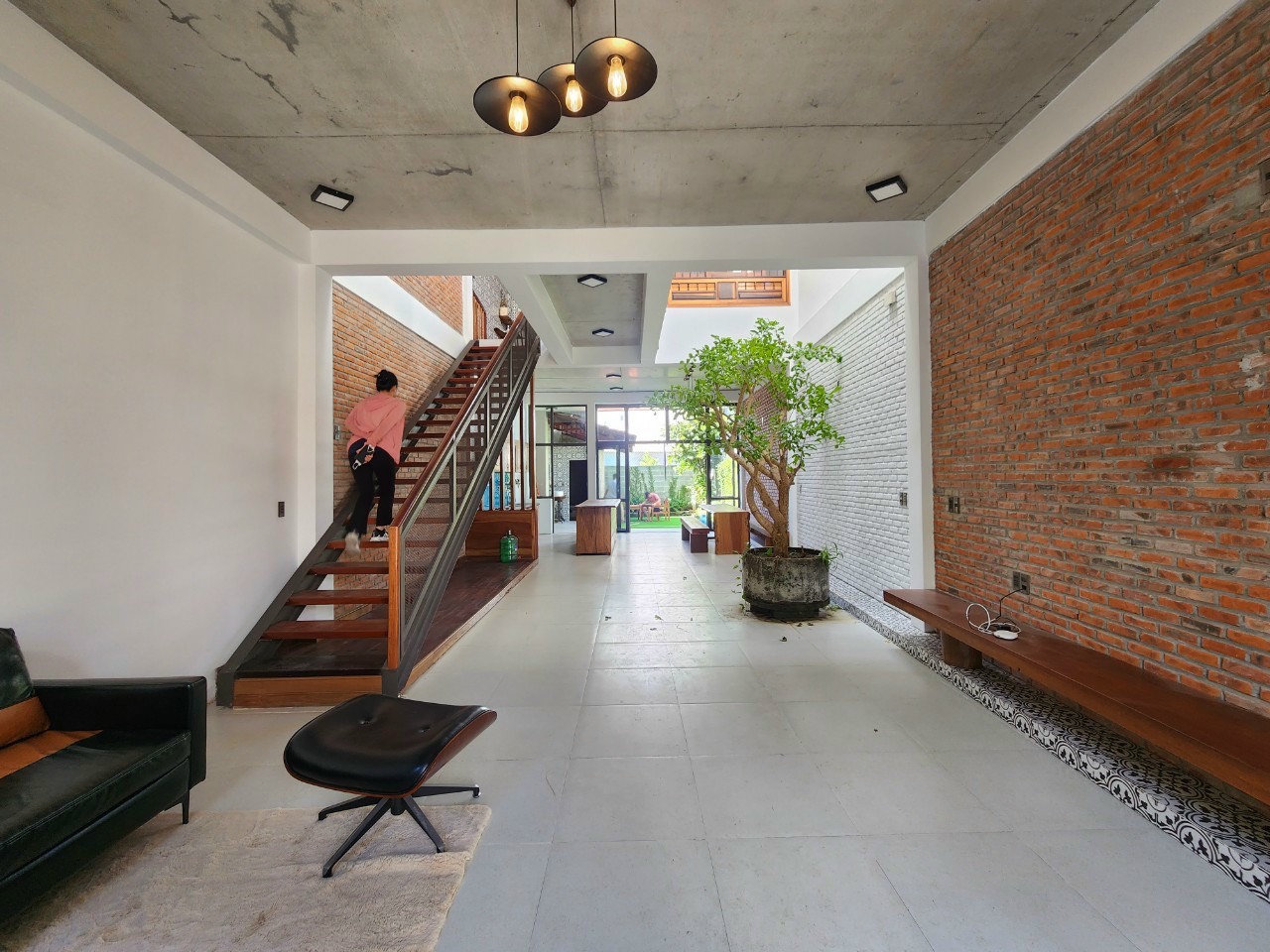 Bán nhà riêng tại Đường Lê Đình Kỵ, Phường Hòa An, Cẩm Lệ, Đà Nẵng diện tích 166m2  giá 4.3 Tỷ